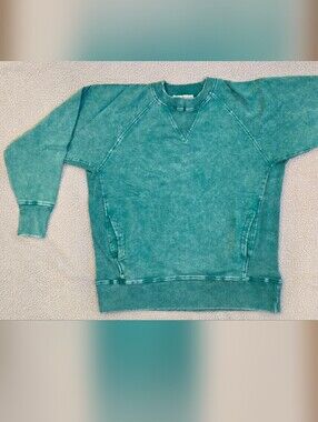 ​Zenana Acid Wash Ribbed Patchwork Sweatshirt - NWOT L